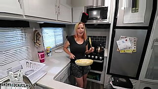 step mom squirting and cum shot inside