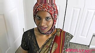 stupid indian hindu women sucking muslim cock and fucked hard by a muslim man