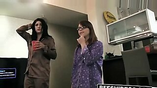 mommy is fucking while her daughter watching na fuck my mommy and me
