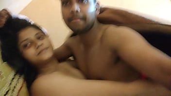 naked vergin girl get massage by boy