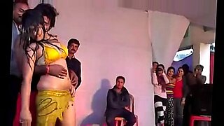 nude indian cabre dance porn