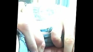 nurse gives finger massage