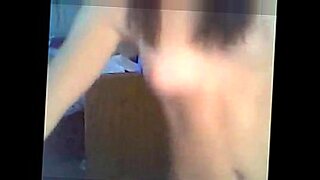 mom caught son shaking and creampie
